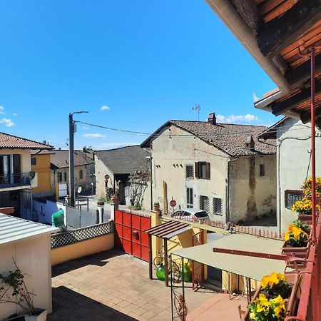 Mazzè B&B La Casa Gialla Di Luca מראה חיצוני תמונה