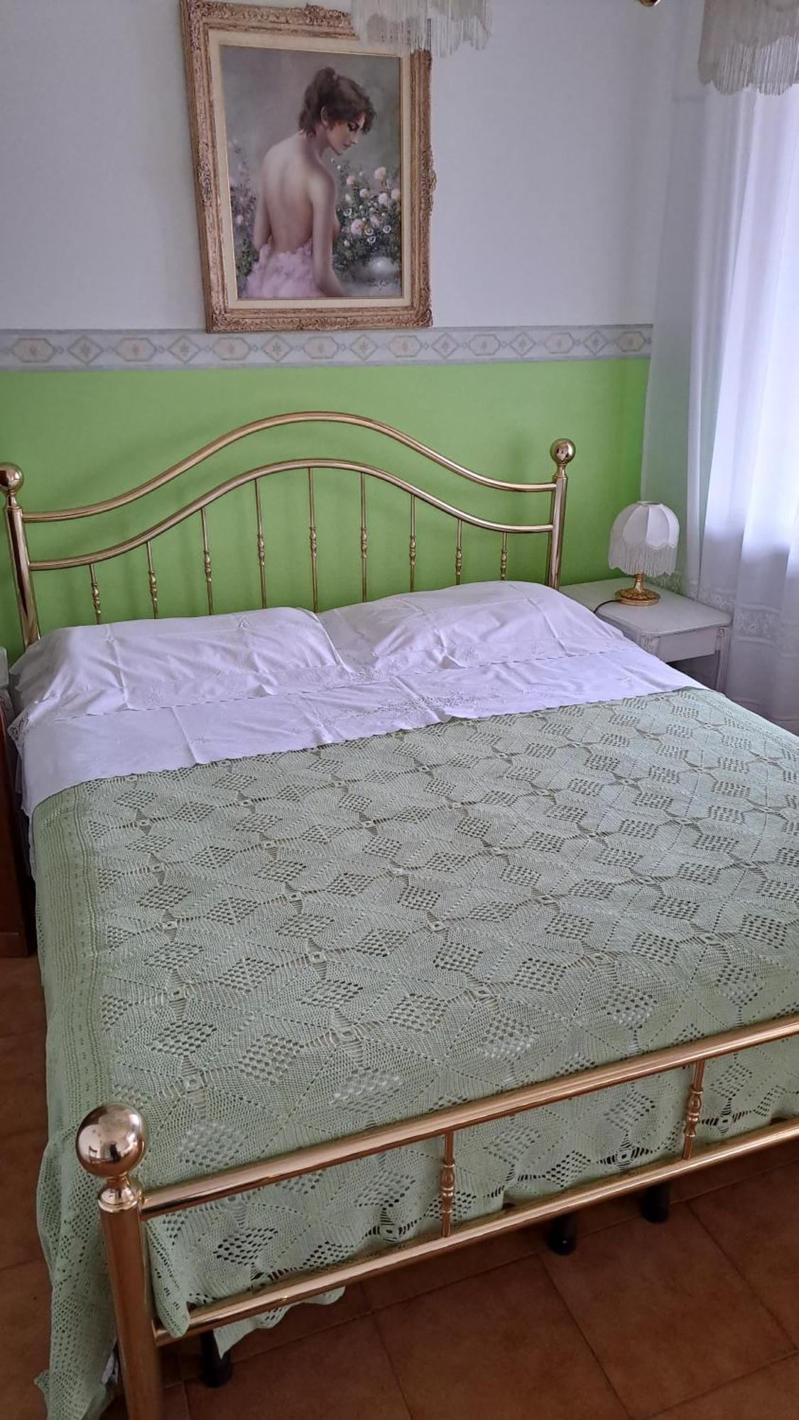 Mazzè B&B La Casa Gialla Di Luca חדר תמונה
