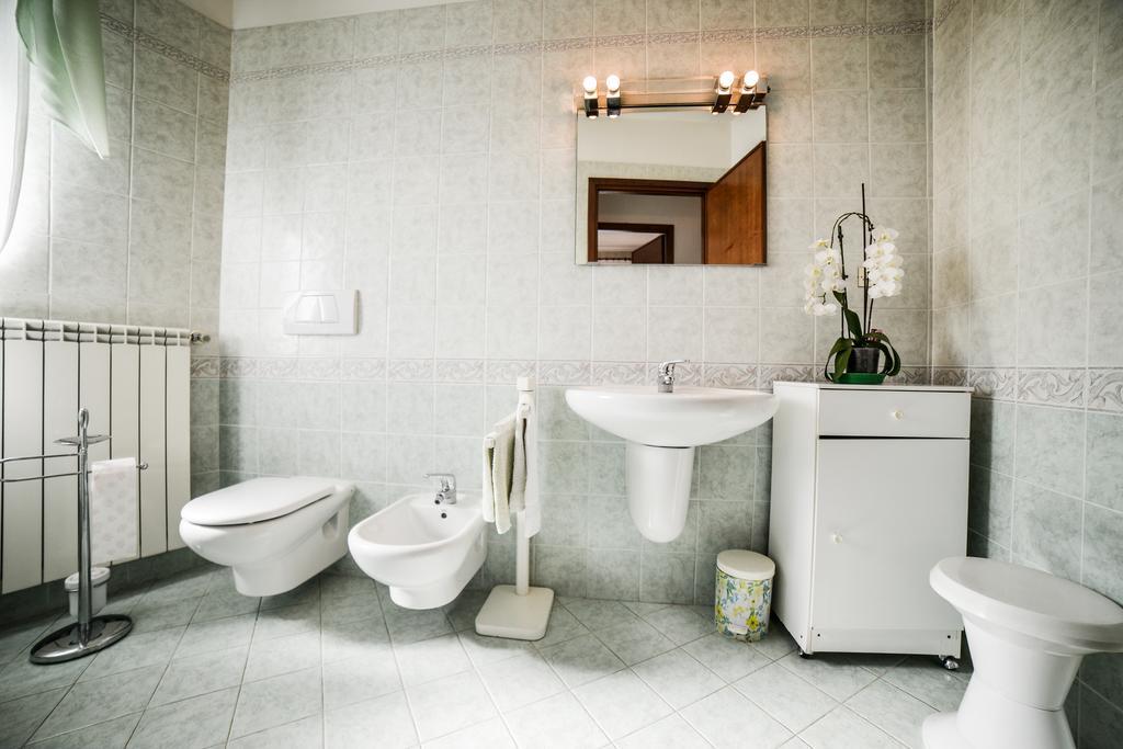 Mazzè B&B La Casa Gialla Di Luca מראה חיצוני תמונה